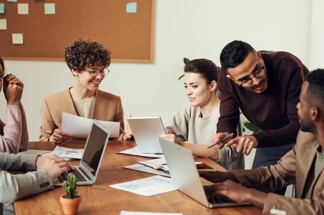 Interne Unternehmensplattform mit KI